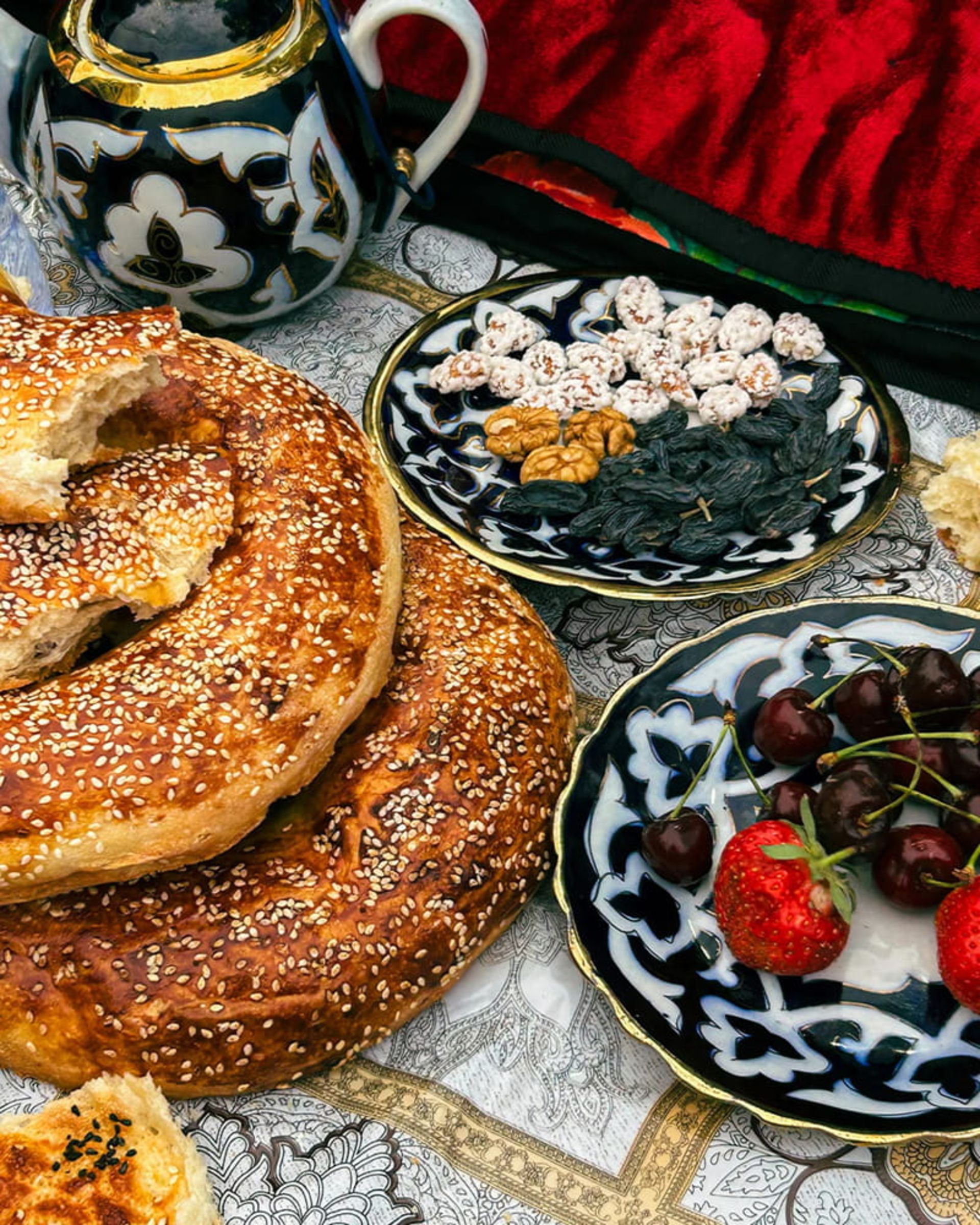 نان های سنتی در سفره