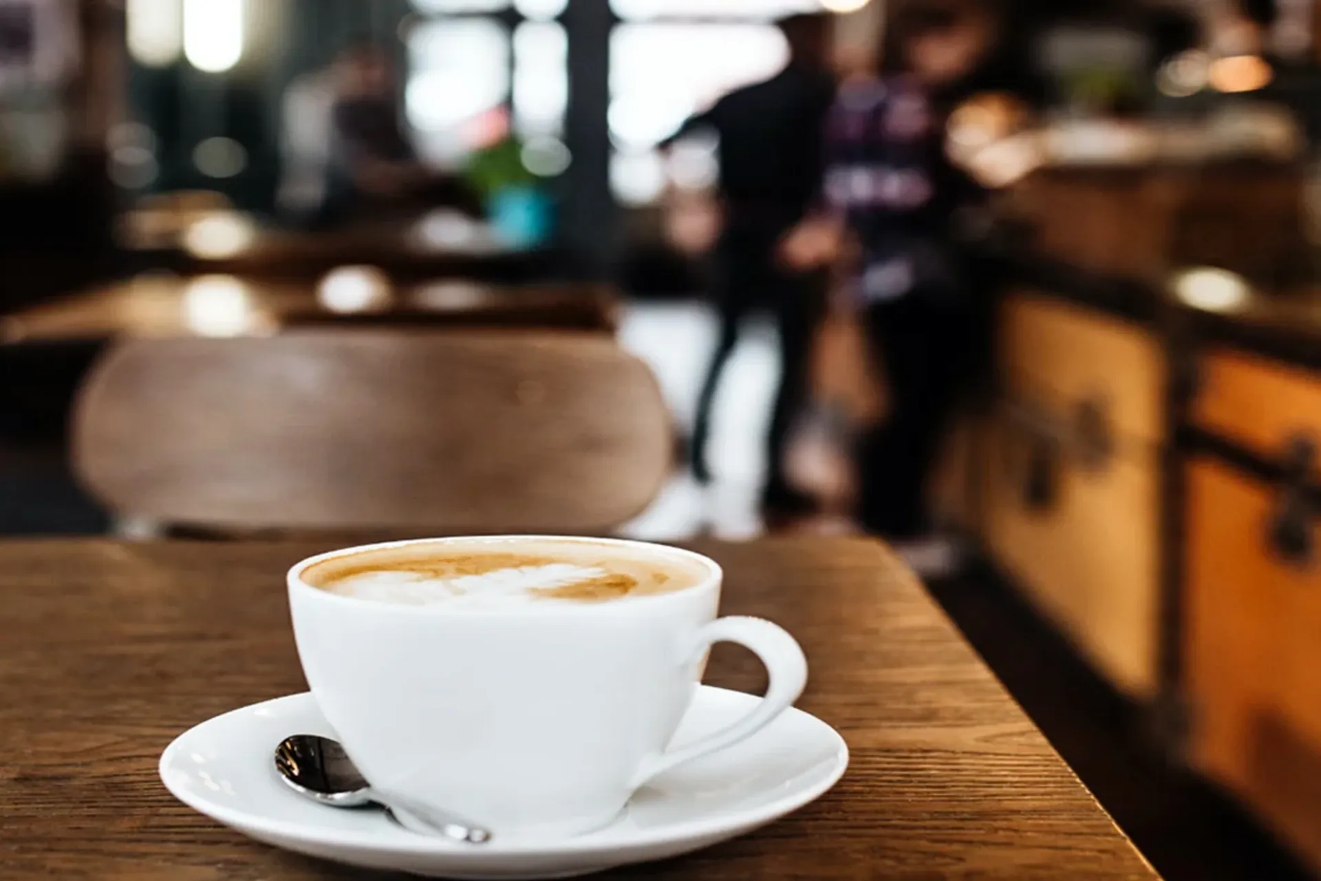 فضای داخلی کافه