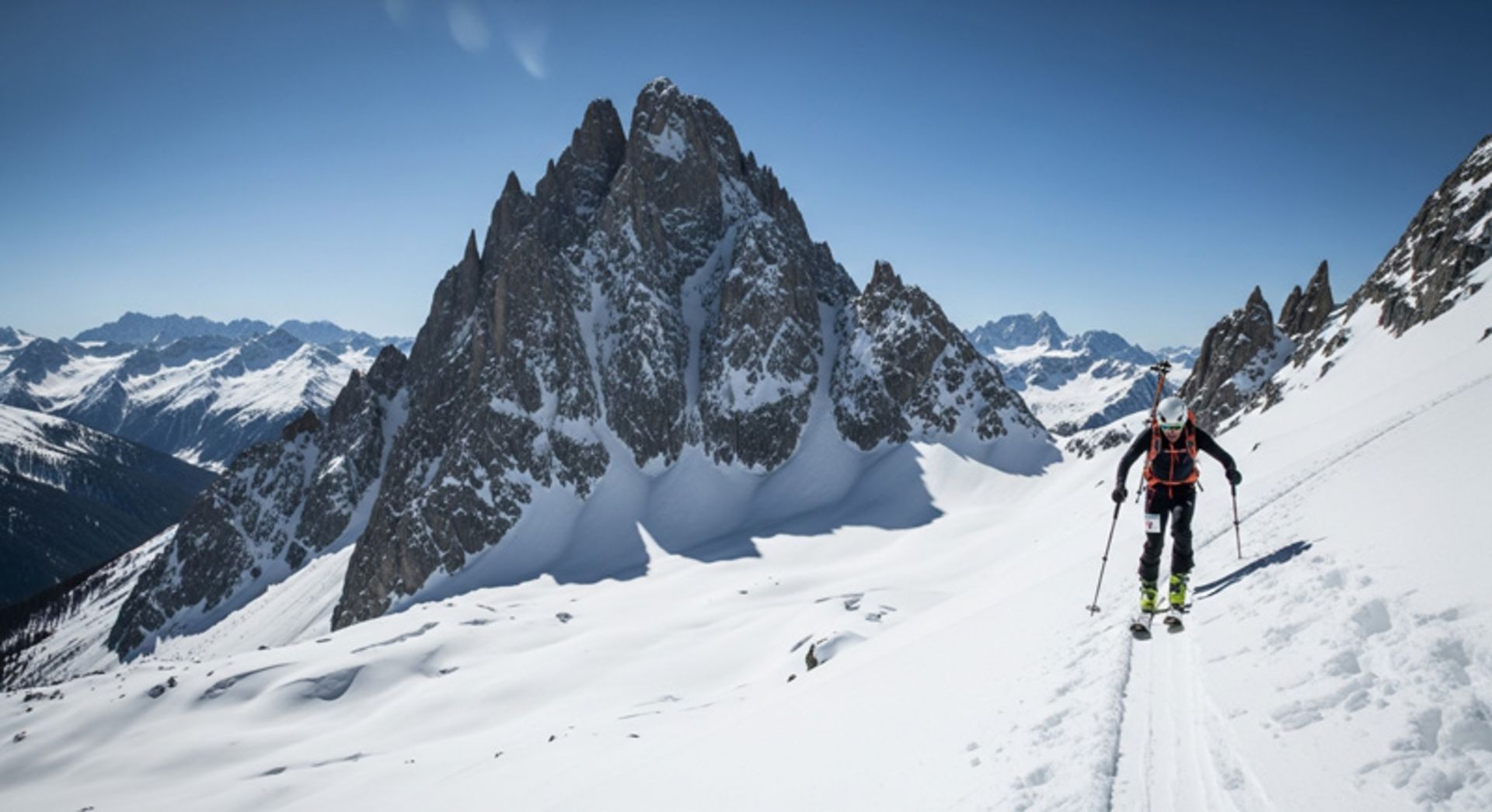 صعود سخت، فرود برقآسا؛ چرا «اسکیمو» ورزش آینده است؟ 5 پایین آمدن ورزشکار اسکیمو پس از صعود