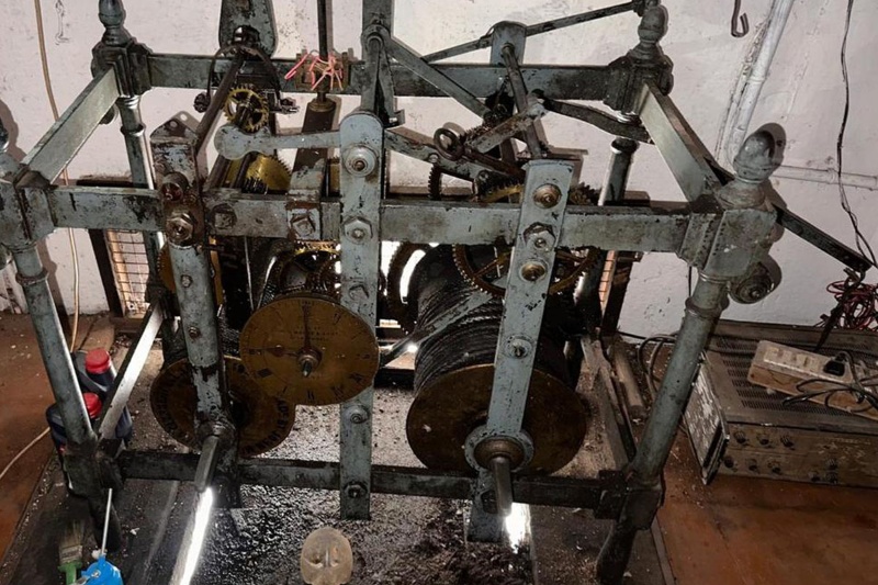 این ساعت از بیگبن قدیمیتر است! 2