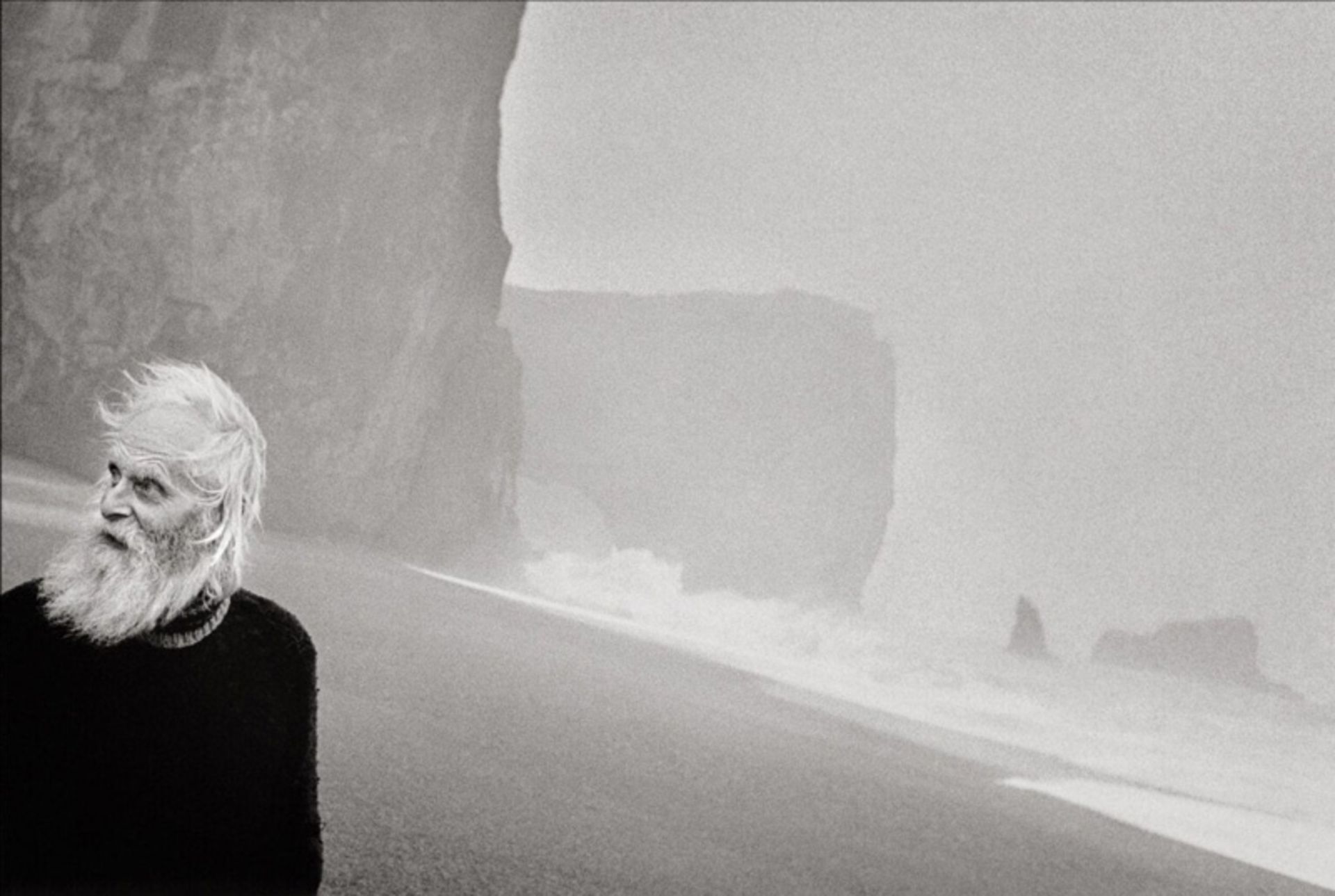 پیرمردی در ایسلند